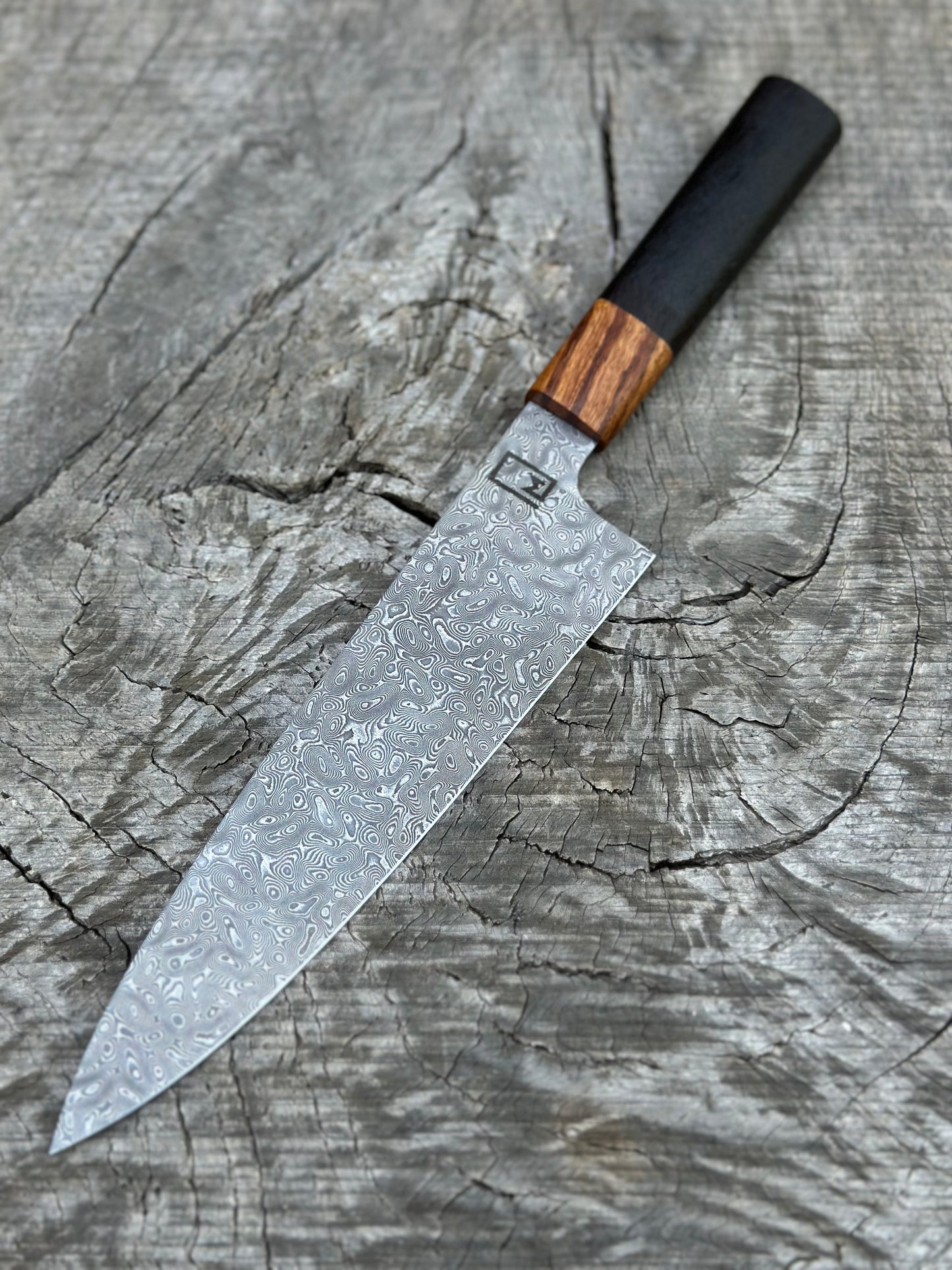 8.5" Hybrid Chef Knife with full tang, carbon Damascus Random Pattern deep etch