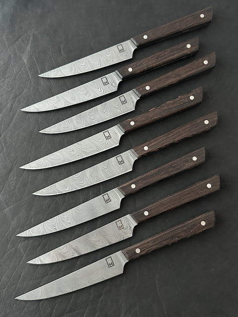 Damascus Steak Knife Set of 8 in Heirloom Walnut Box