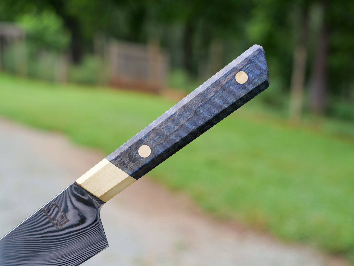 Fusion Honesuke – 6" Stainless Damascus Blade, Curly Dyed Mango & Brass Handle