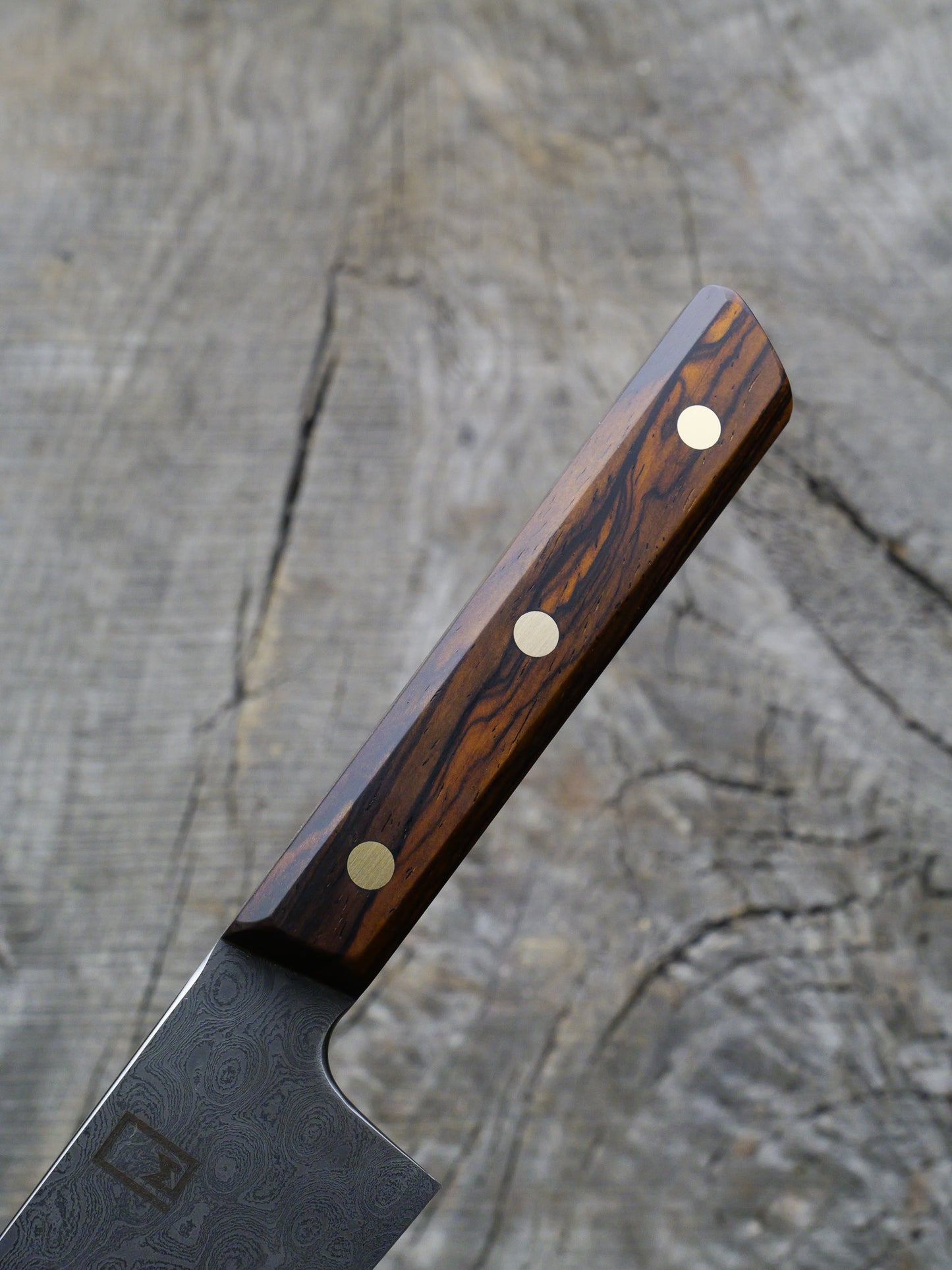 Petty Kiritsuke – Stainless Damascus Steel Blade, Cocobolo Handle