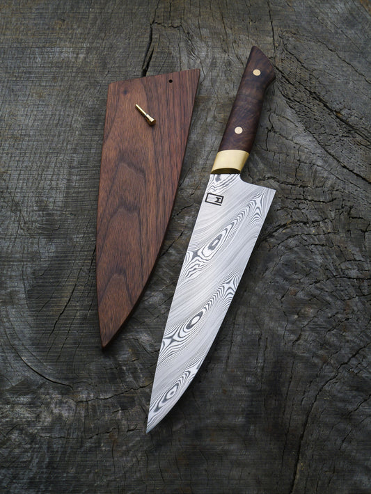 Chef – 8.75" Stainless Damascus Steel Blade, Walnut and Brass Handle