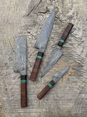 Set of 4 Carbon Damascus Knives in Walnut Block